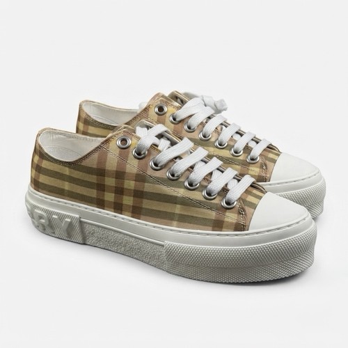 Burberry size womens - size-38.5,