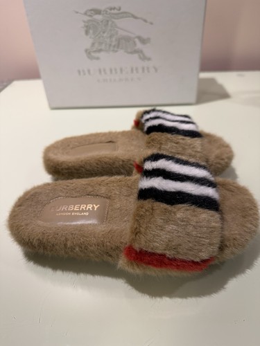 Girls 290 burberry 13 - $290,