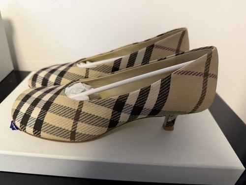 Nib burberry 890 - nib, $890