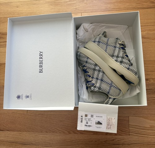 Burberry knit box - burberry,